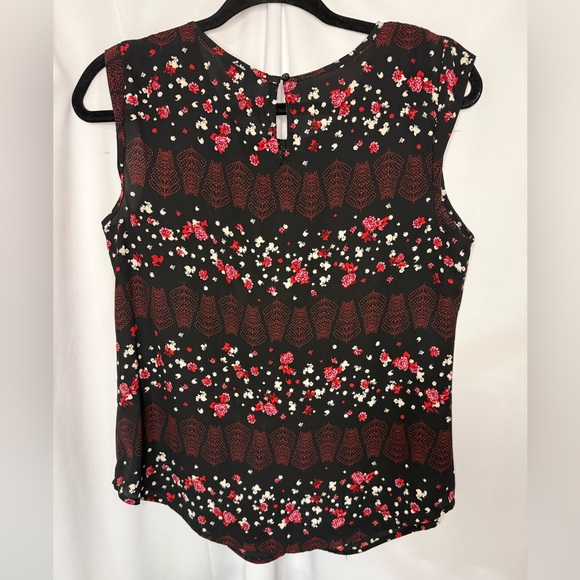 Candie's Black Floral Lace Trim Sleeveless Camisole - Picture 2 of 3